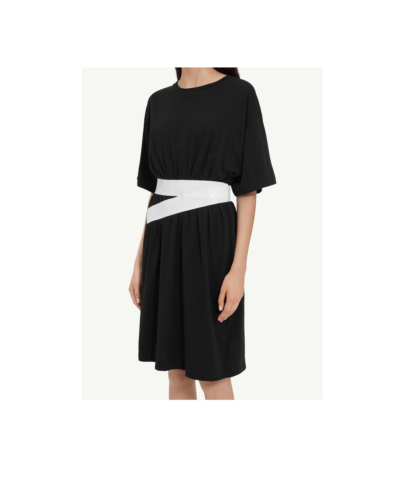 Mm6 Maison Margiela Belted Crew Neck Dress With Elastic Waistband In Black