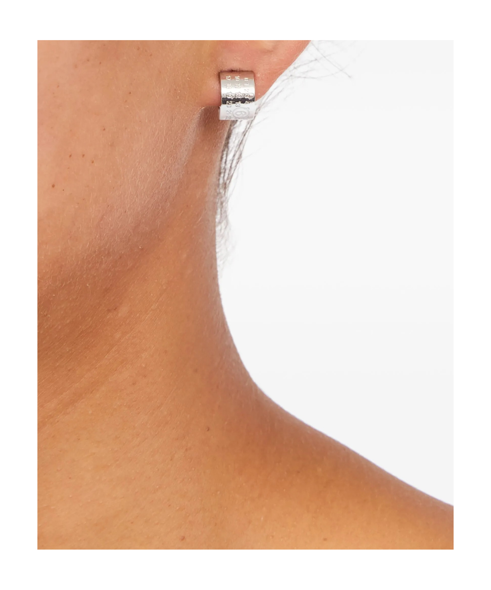 Mm6 Maison Margiela Minimal Logo 4mm Earrings Accessories In White