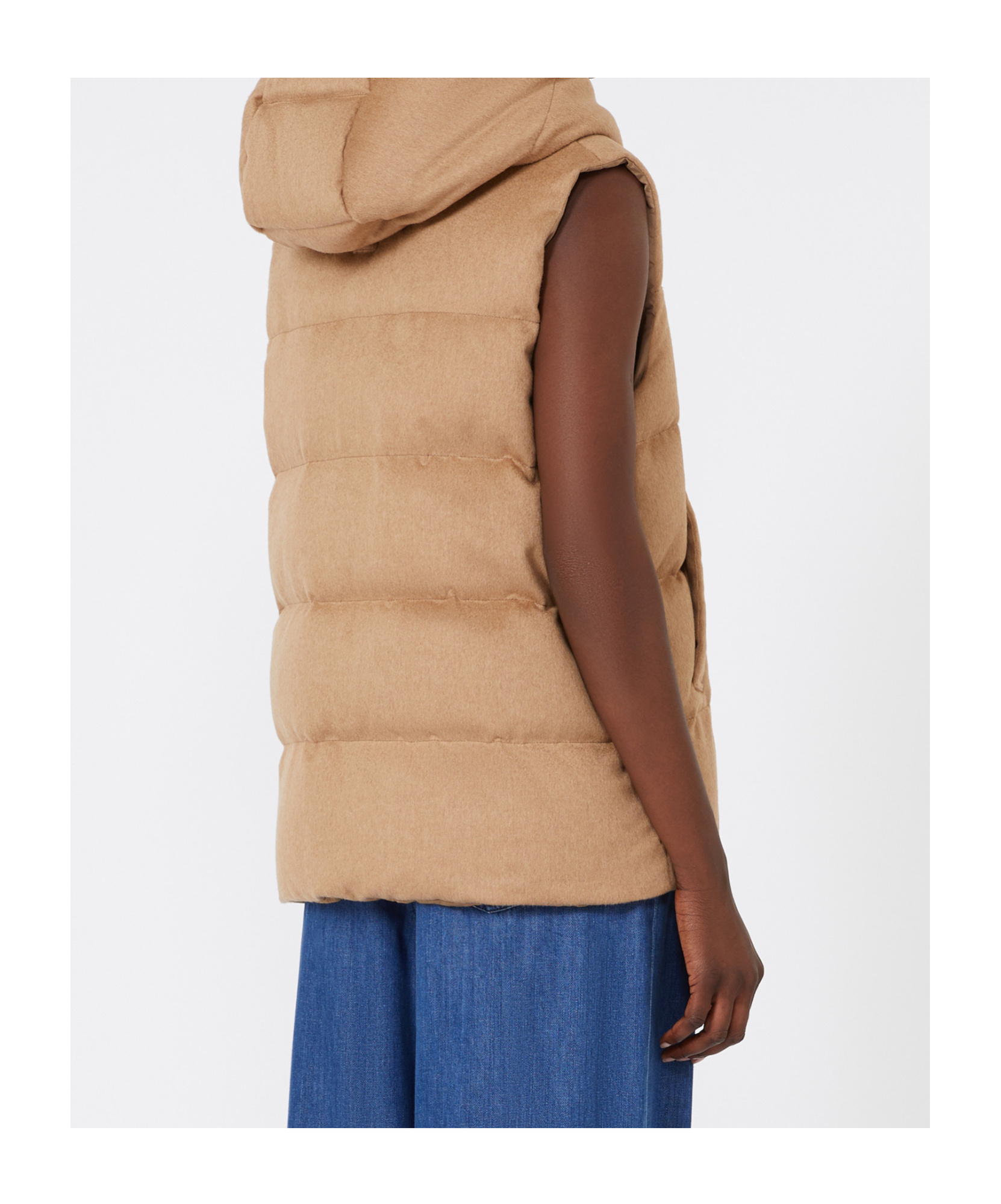 Max Mara Waterproof Taffeta Double-faced Quilted Vest In Brown