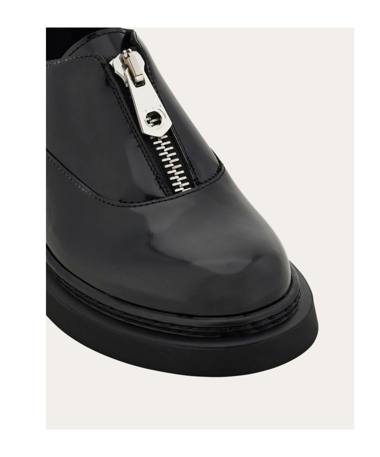 Ferragamo Shoe With Zipper In Black