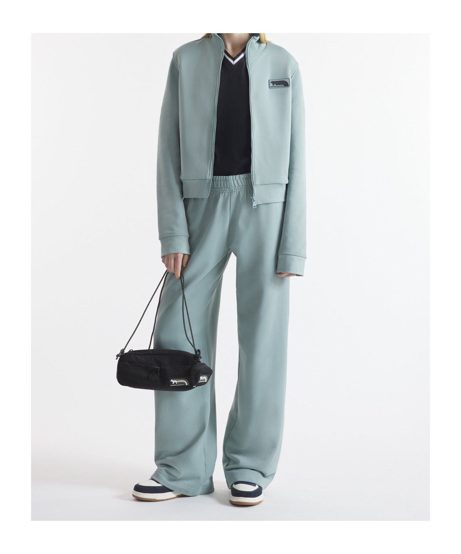 Maison Kitsuné Long-sleeved Casual Jacket In Green