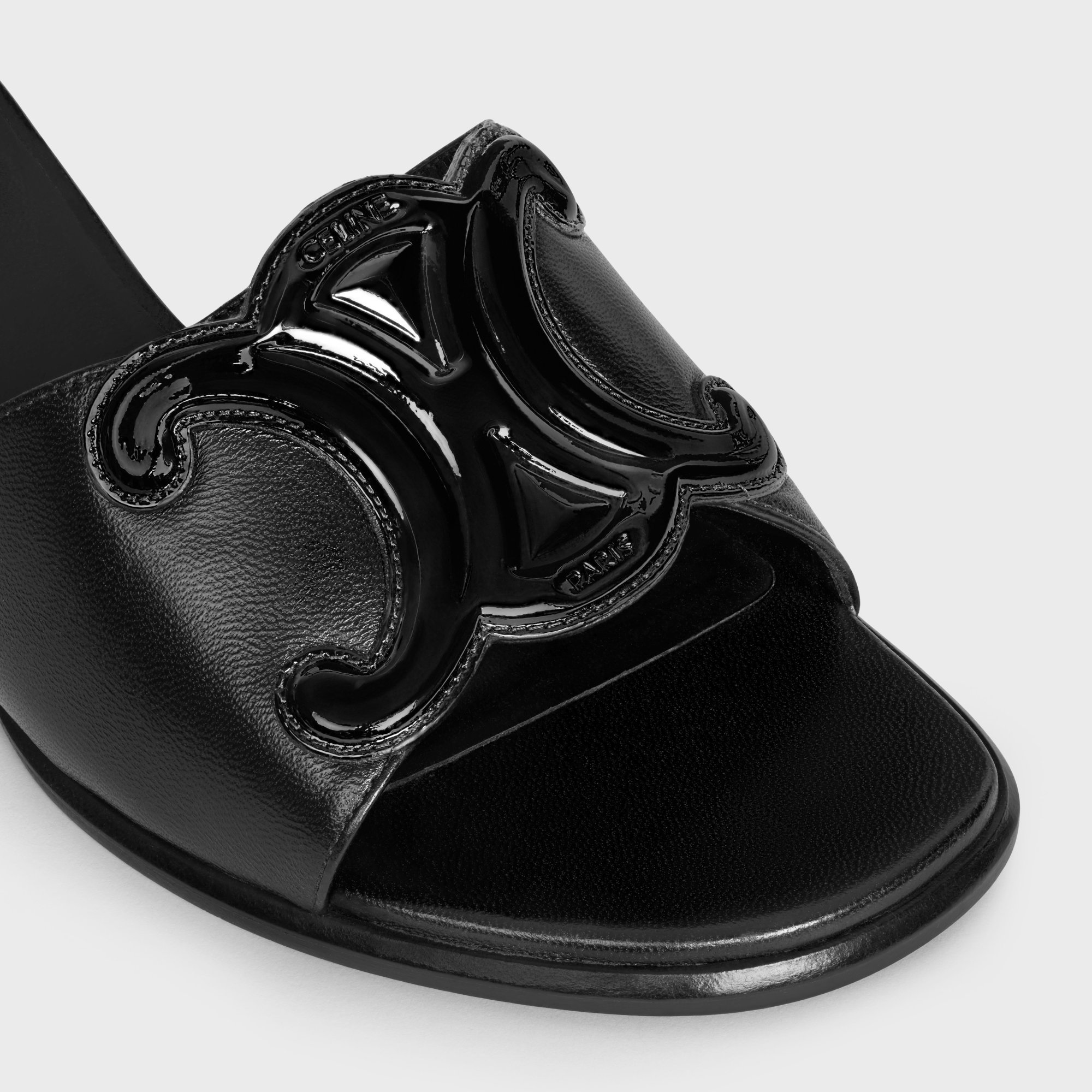 Celine Thick And High-heeled Muller Shoes In Black