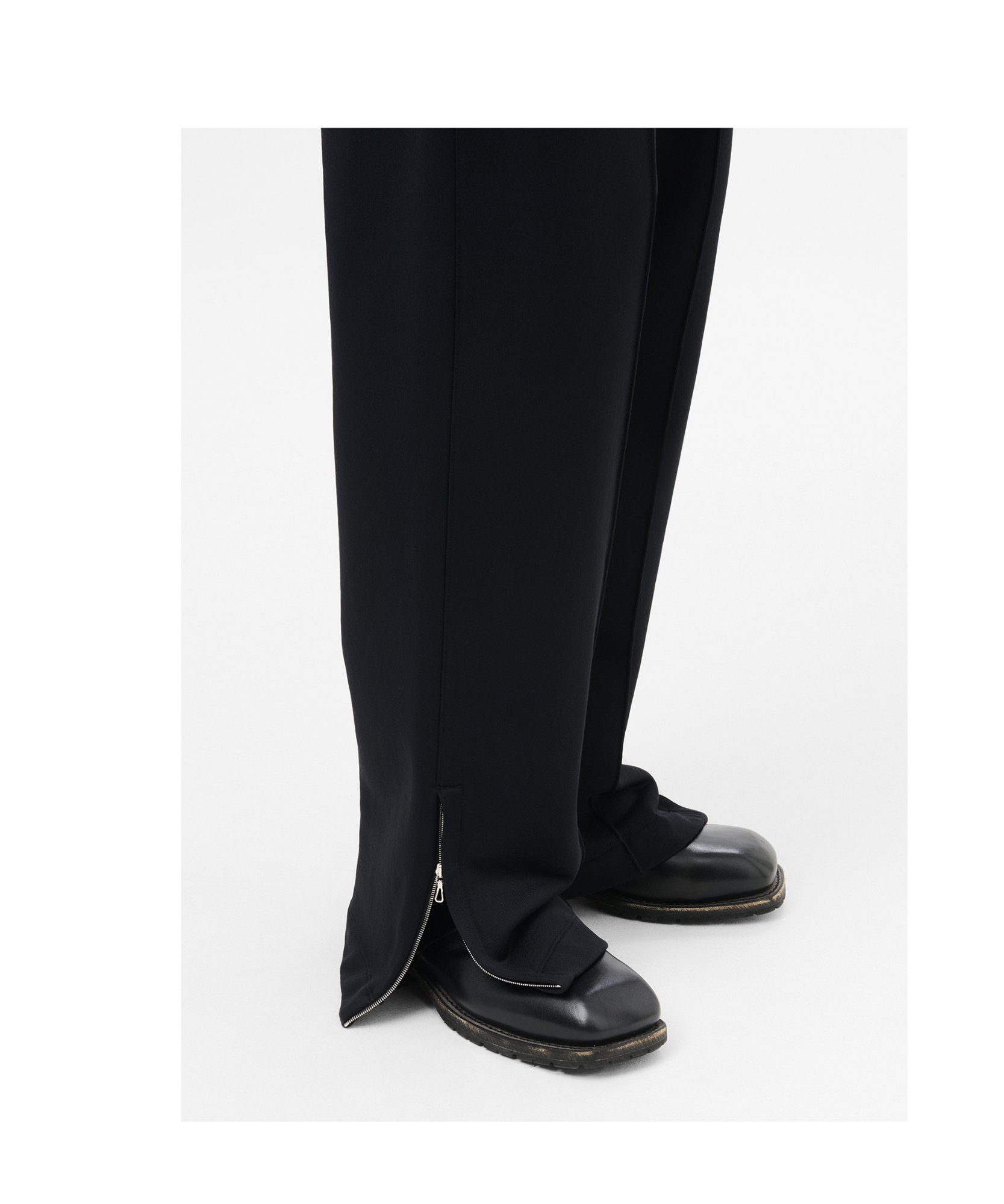Our Legacy Elastic Waist Casual Pants In Black
