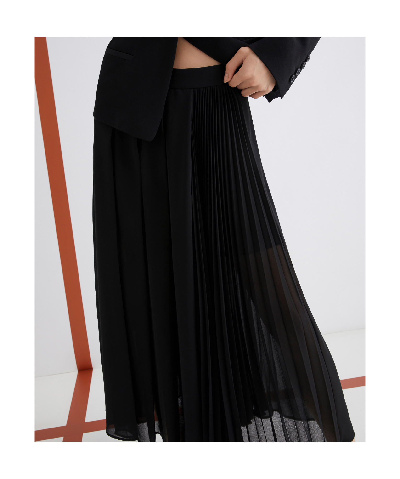 Marella Pleated Skirt In Black