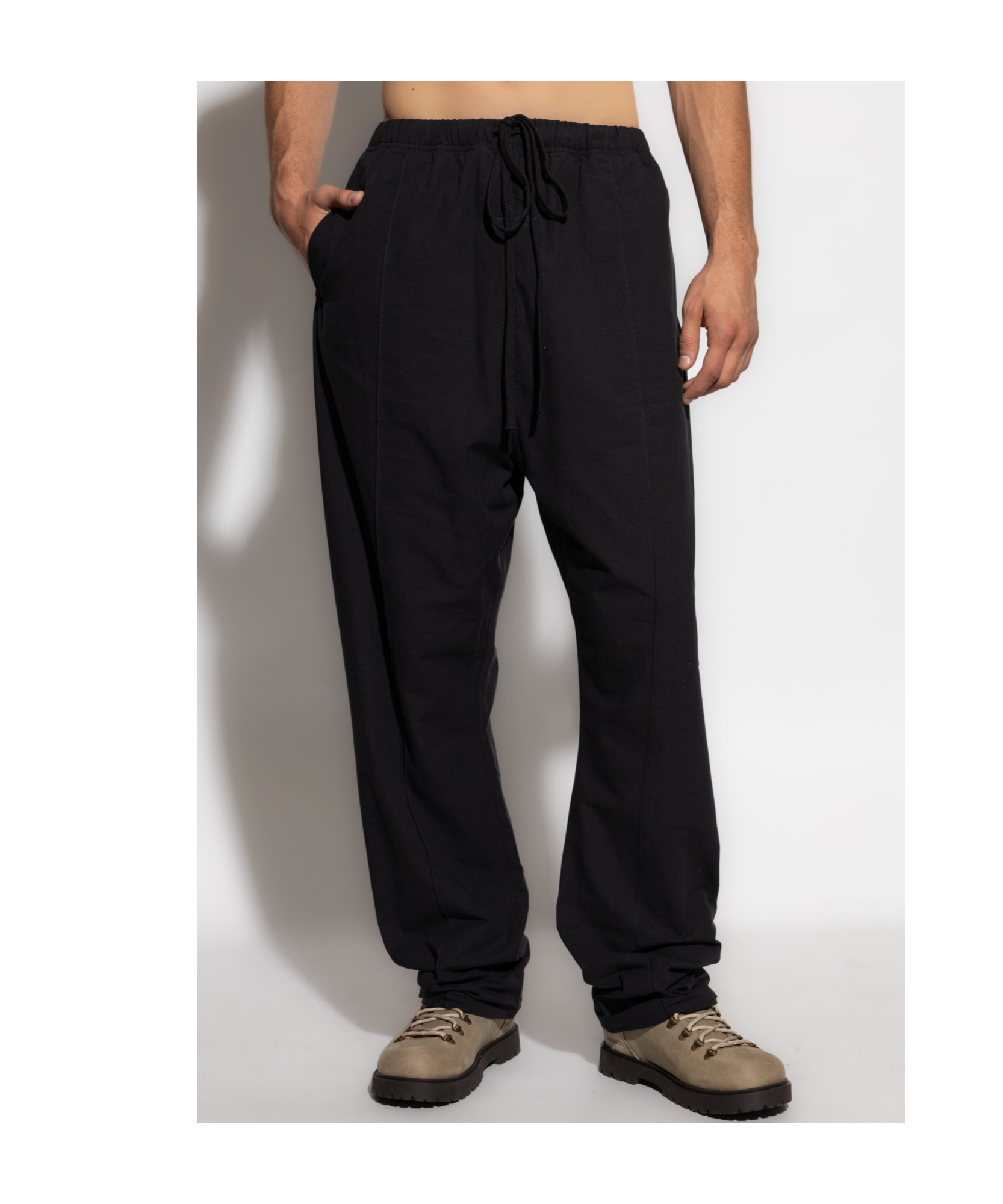 Essentials Drawstring-fastening Sweatpants In Black