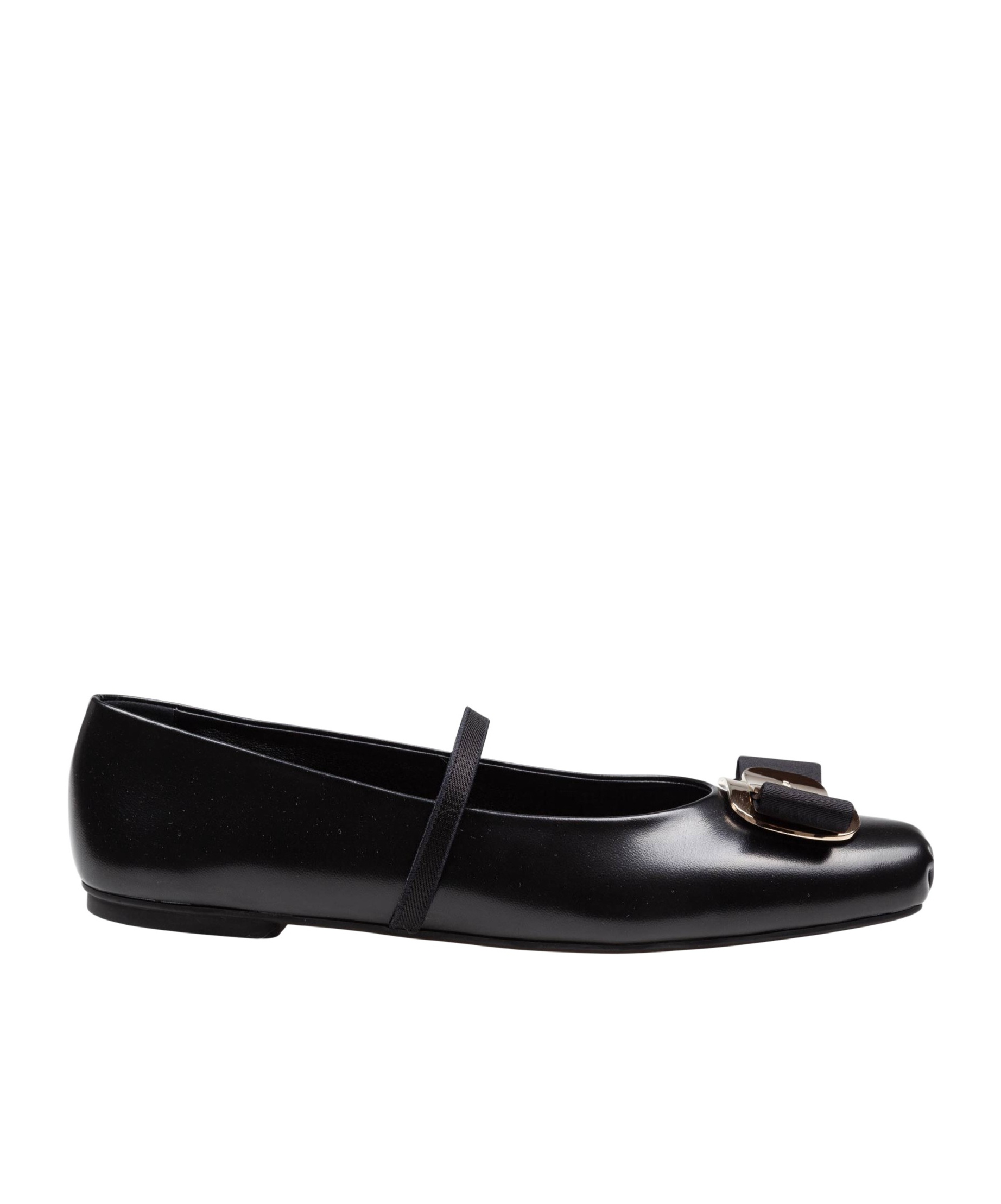 Ferragamo Black Nappa Leather Zina Ballerinas In Black