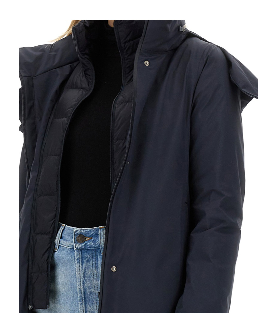 Herno Stylish Regular Fit Gore-tex Jacket For Women In Black