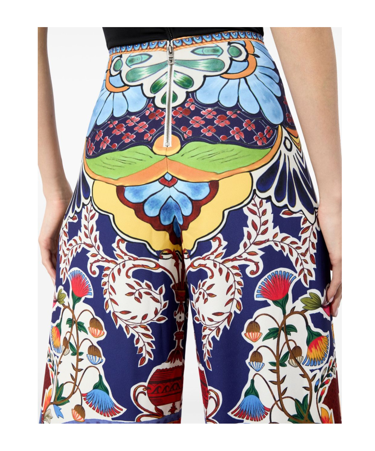 Alice And Olivia Printed Casual Pants In Multicolor