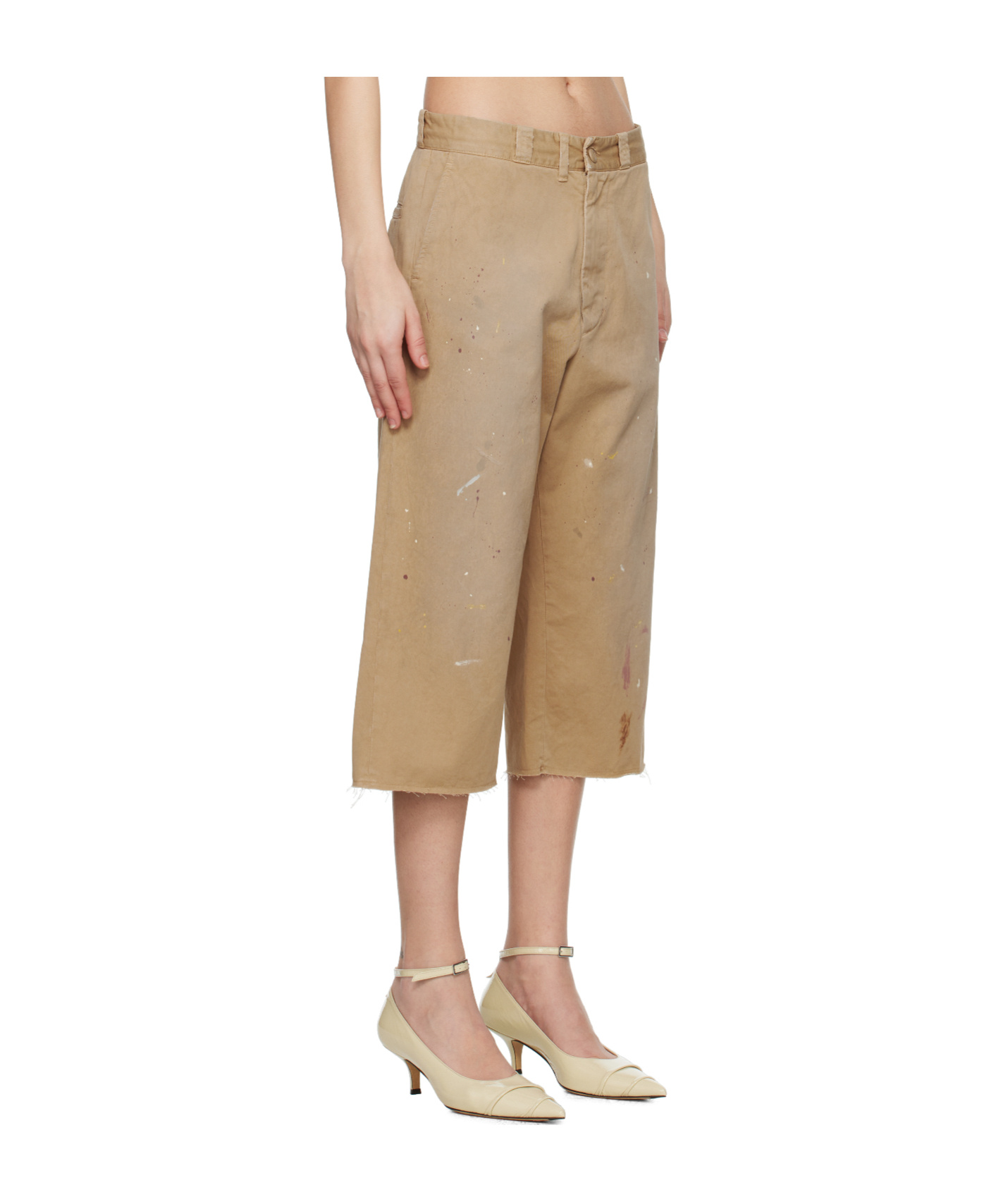 Mm6 Maison Margiela Belt Loops Paint Splatter Design Shorts In Sand Beige