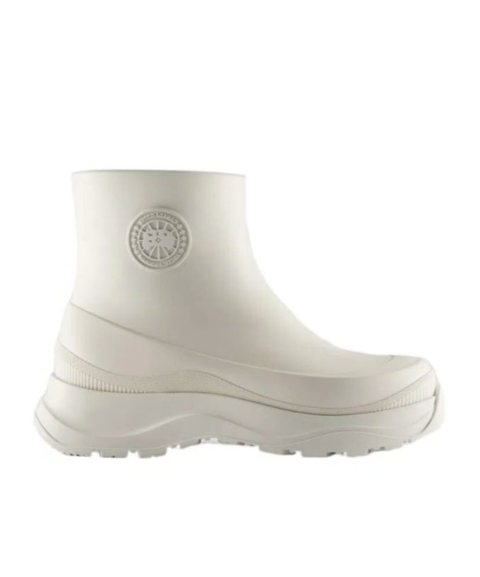 Canada Goose Logo Short Boots In Nude