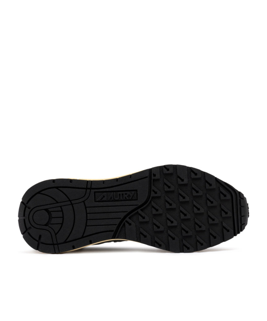 Autry Reelwind Low Sneakers In Black