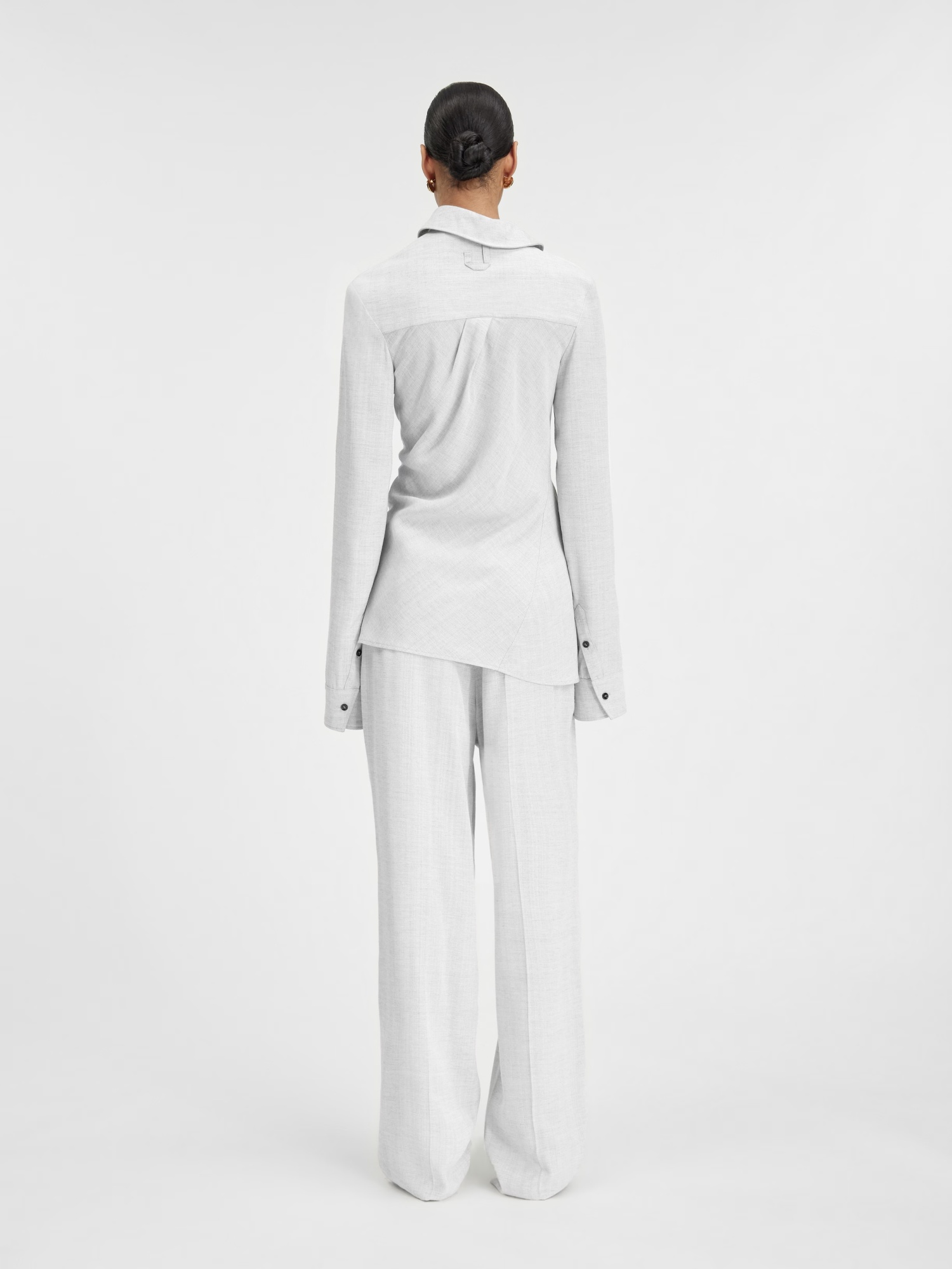 Jacquemus La Chemise Pablo Asymmetric Shirt In Gray