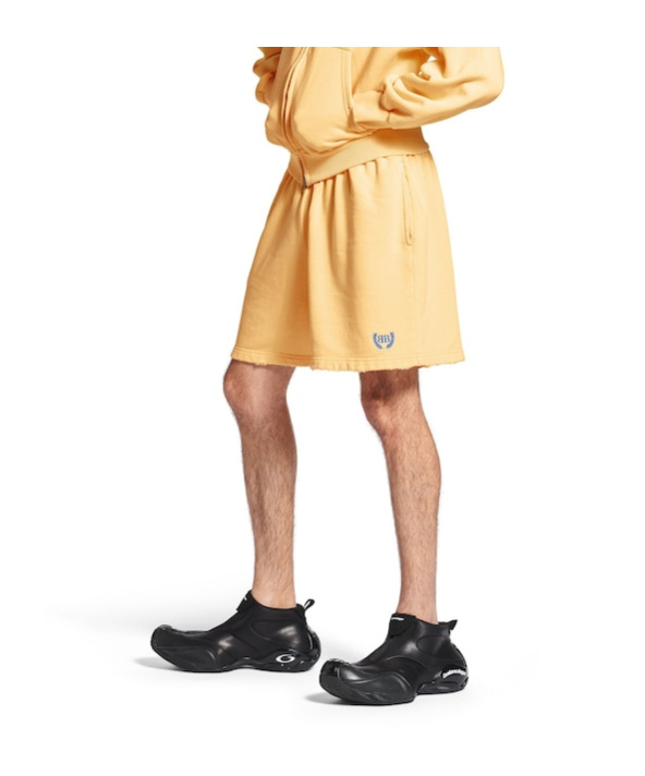 Balenciaga Laurel Classic Sweat Shorts In Yellow In Yellow