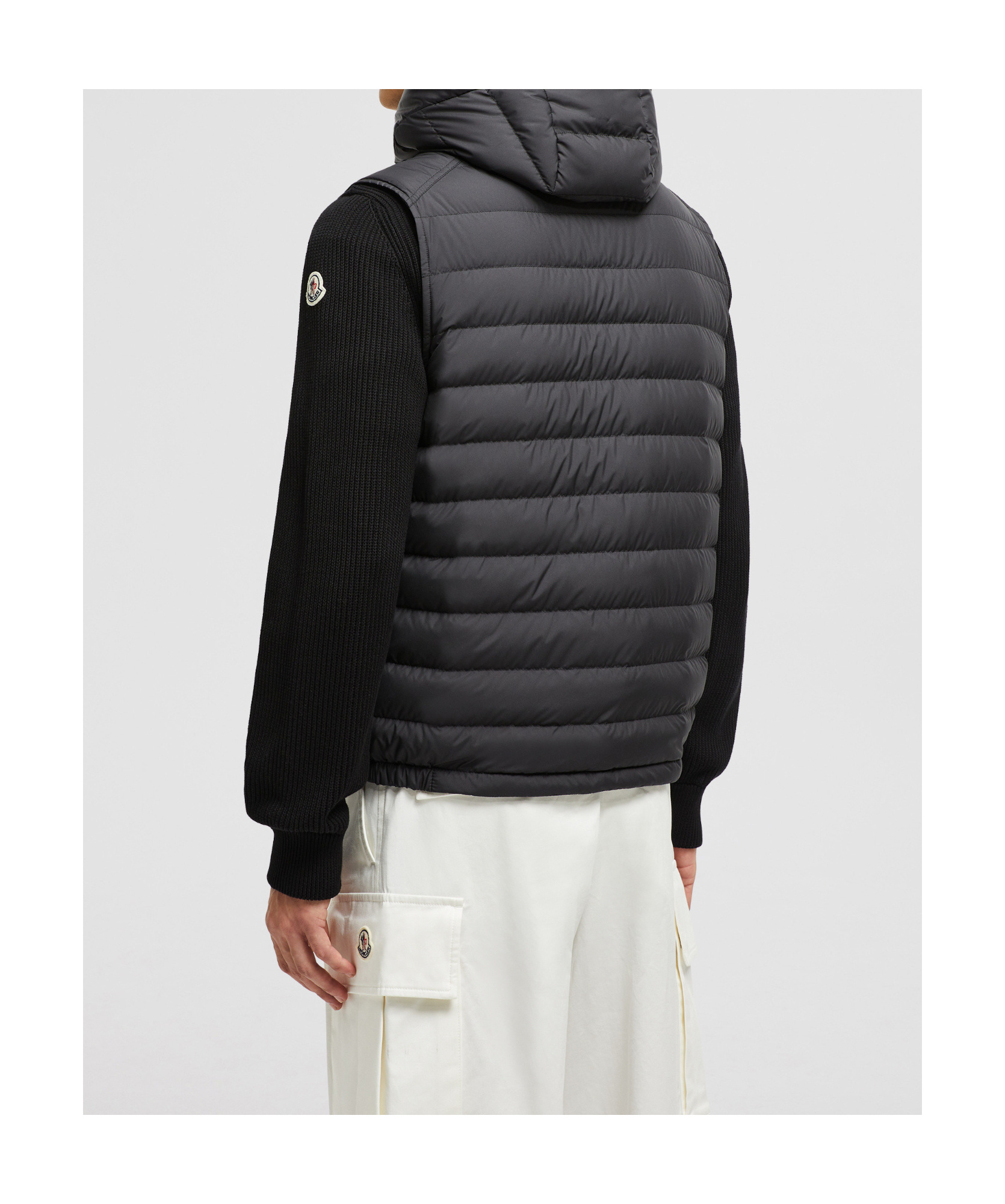 Moncler Sleeveless Hooded Padded Down Jacket With Side Pockets In Black