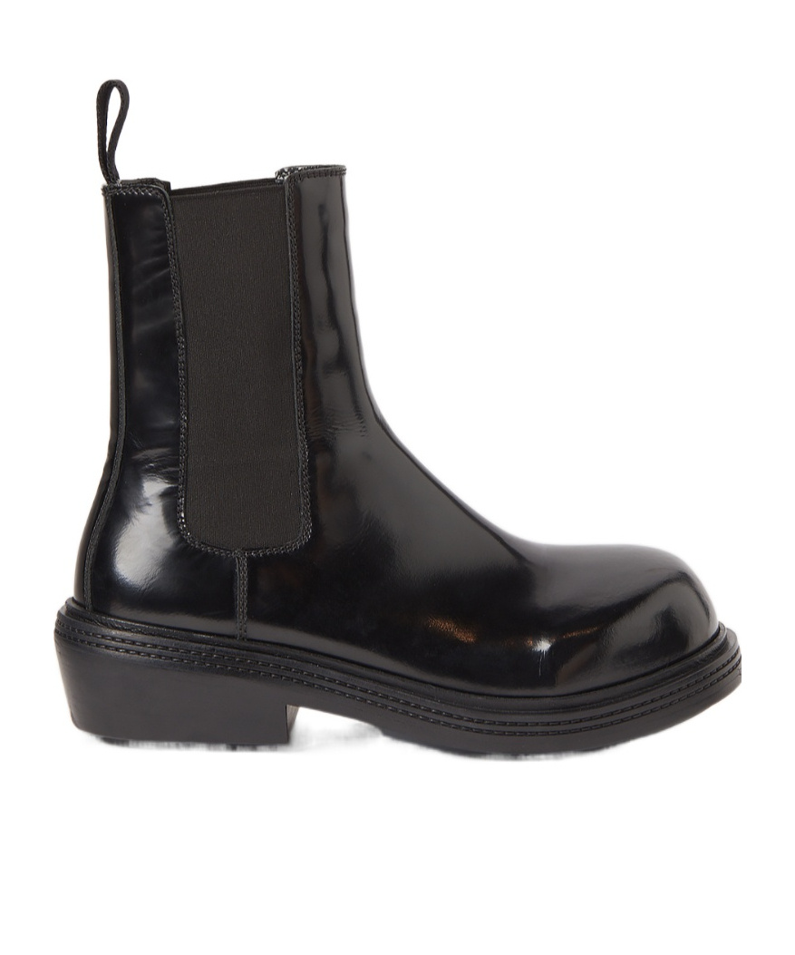 Bottega Veneta Polished Finish Black Ankle Boots With Elastic Side Panels In Black
