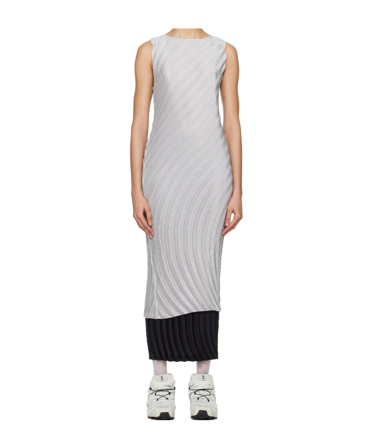 Issey Miyake Gray Nuance Pleats Solid Midi Dress In Grey