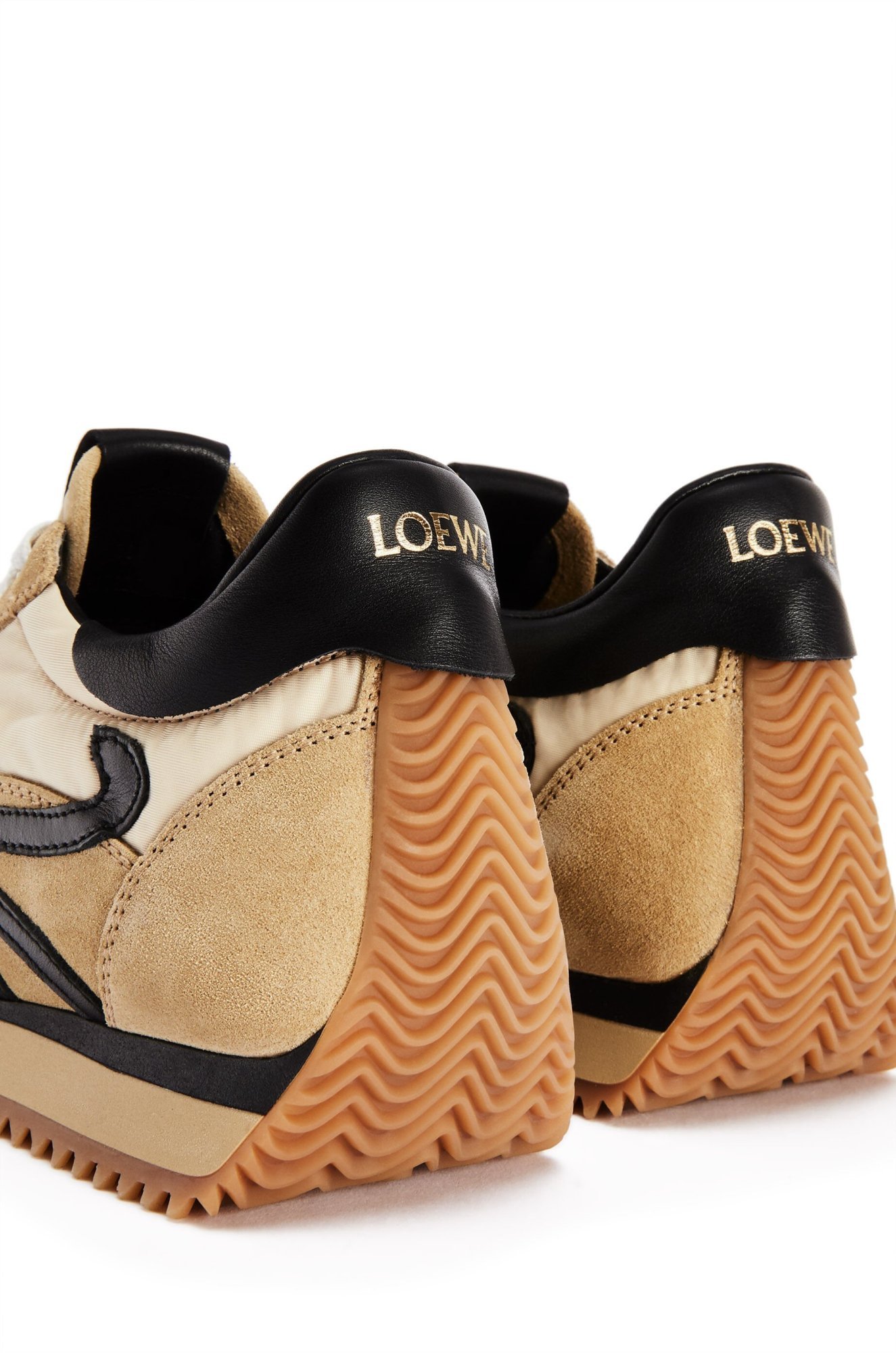 Loewe Flow Runner Sneakers In Nude
