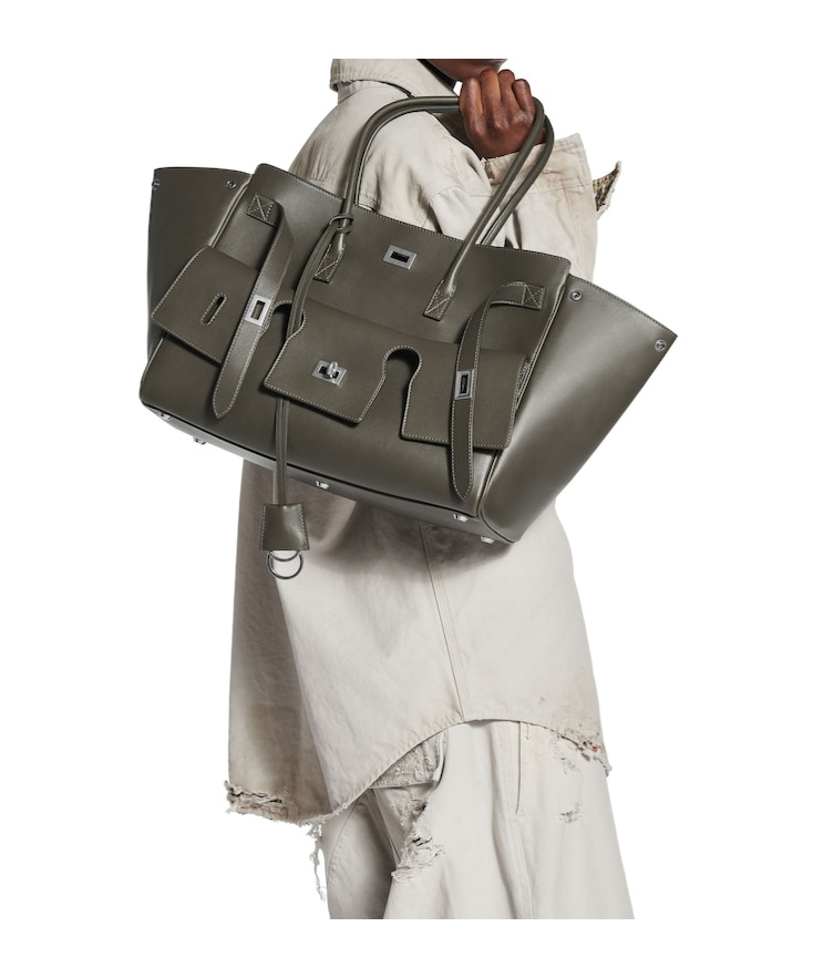 Balenciaga Bel Air Carry All M