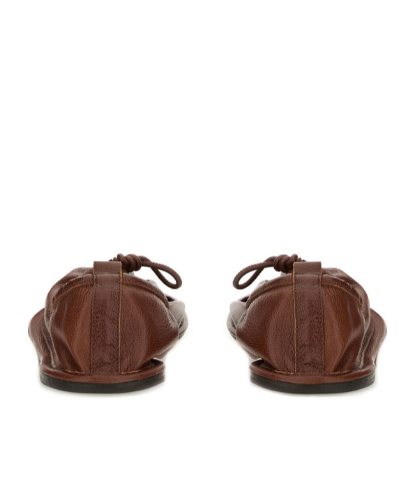Hereu Elasticated Detail Square-toe Flat Shoes In Brown