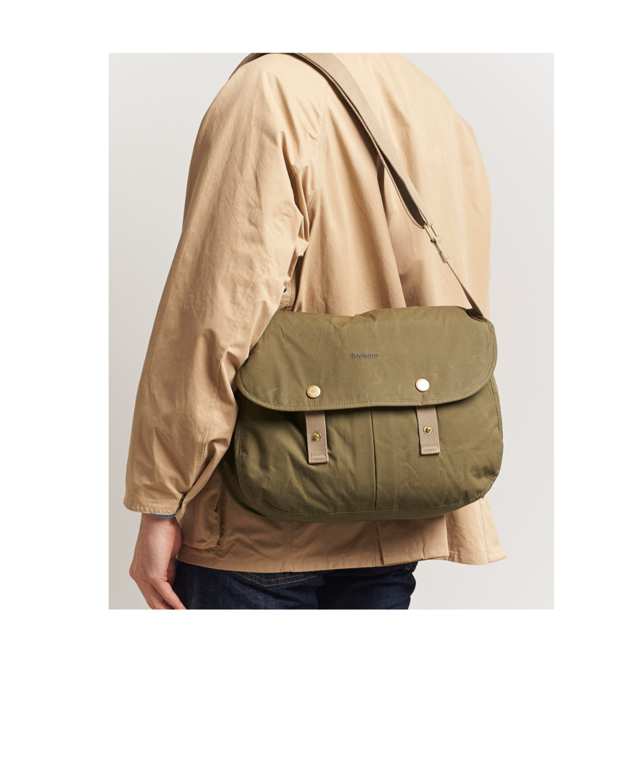 Barbour Shoulder Bag With Adjustable Strap And Front Pockets In Green