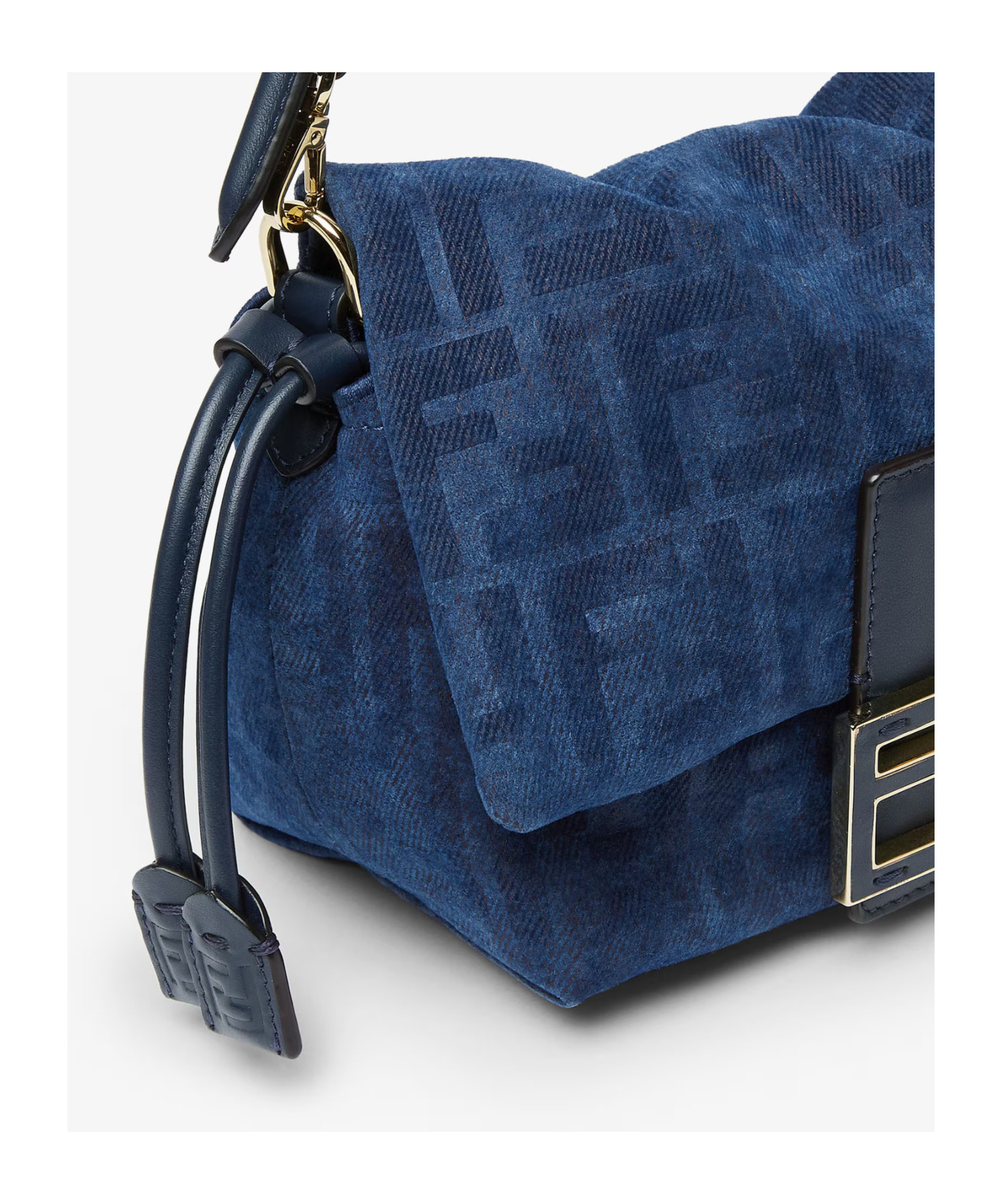 Fendi Mamma Baguette Small Shoulder Bag In Blue