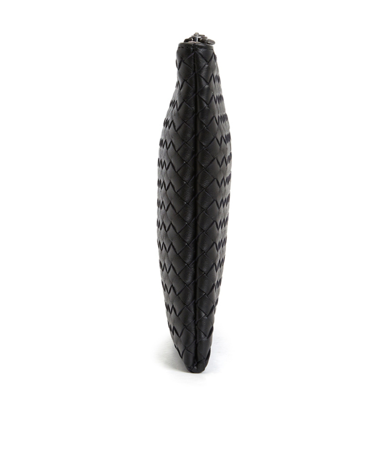 Bottega Veneta Intreciato Clutch In Black