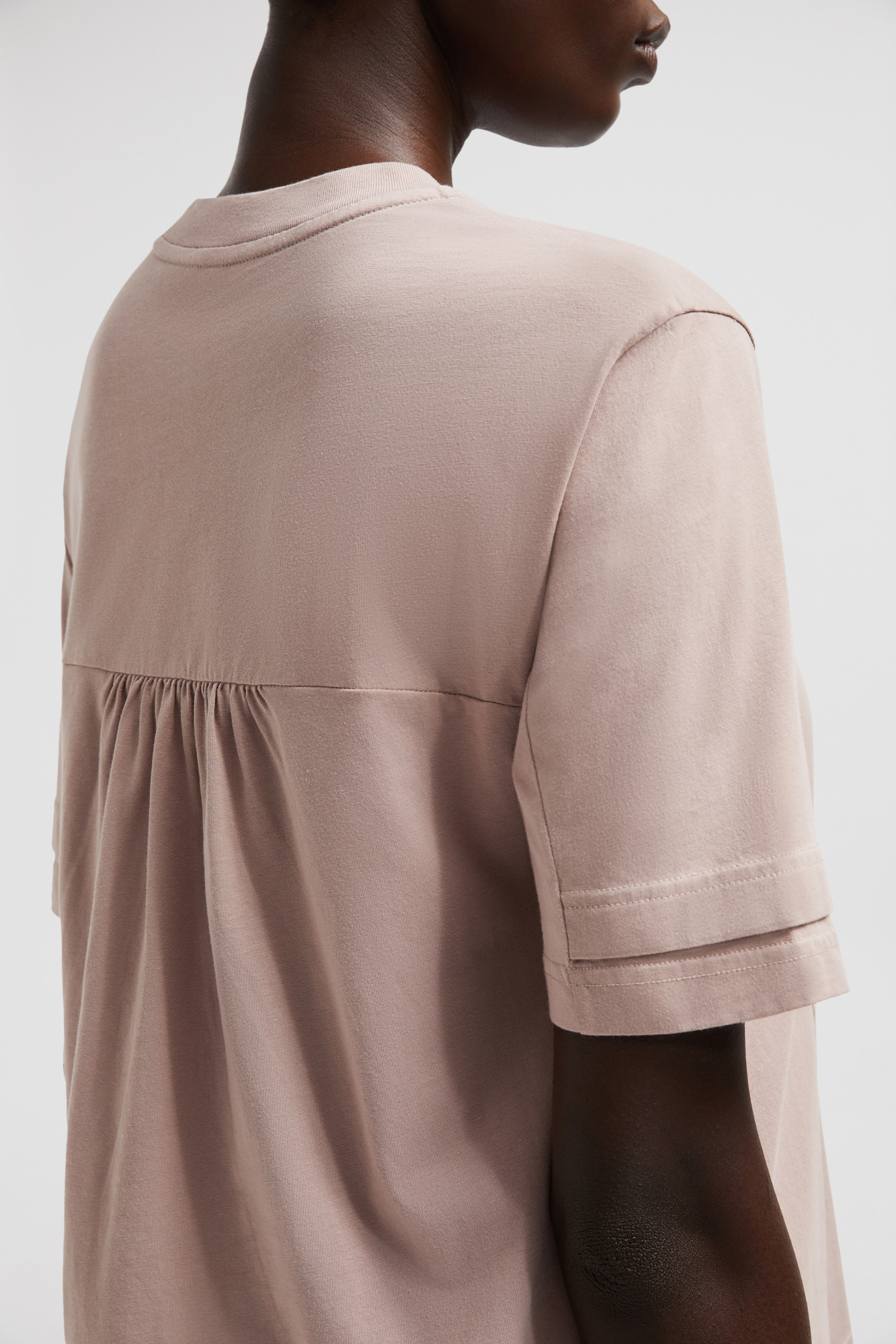 Moncler Logo-patch Cotton T-shirt In Nude