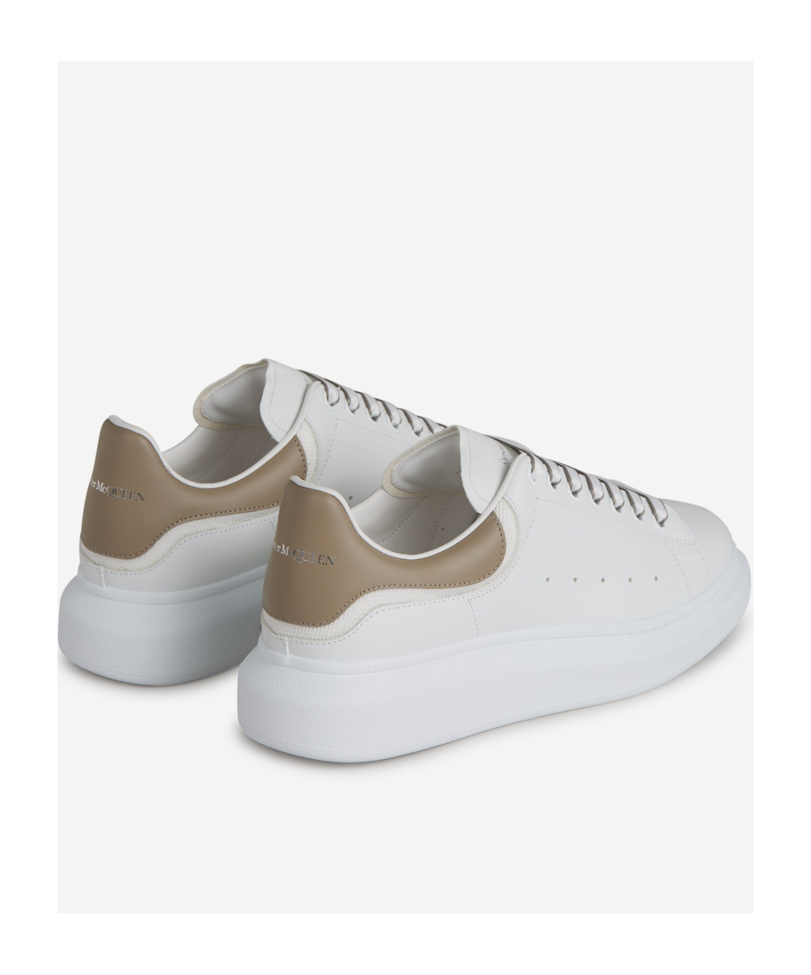Alexander Mcqueen Larry Low-top Sneakers In White