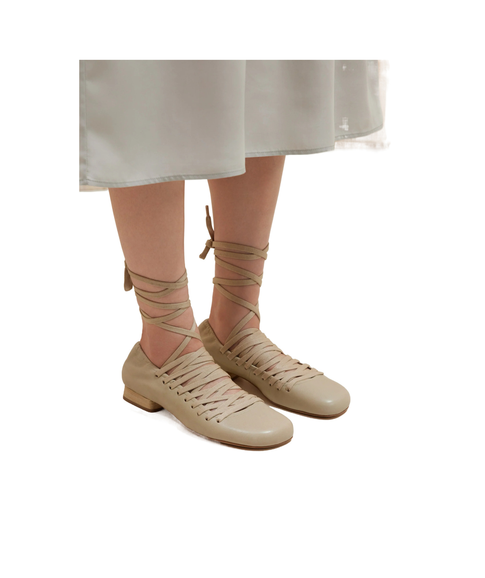 Lemaire Lace-up Leather Pumps In Nude