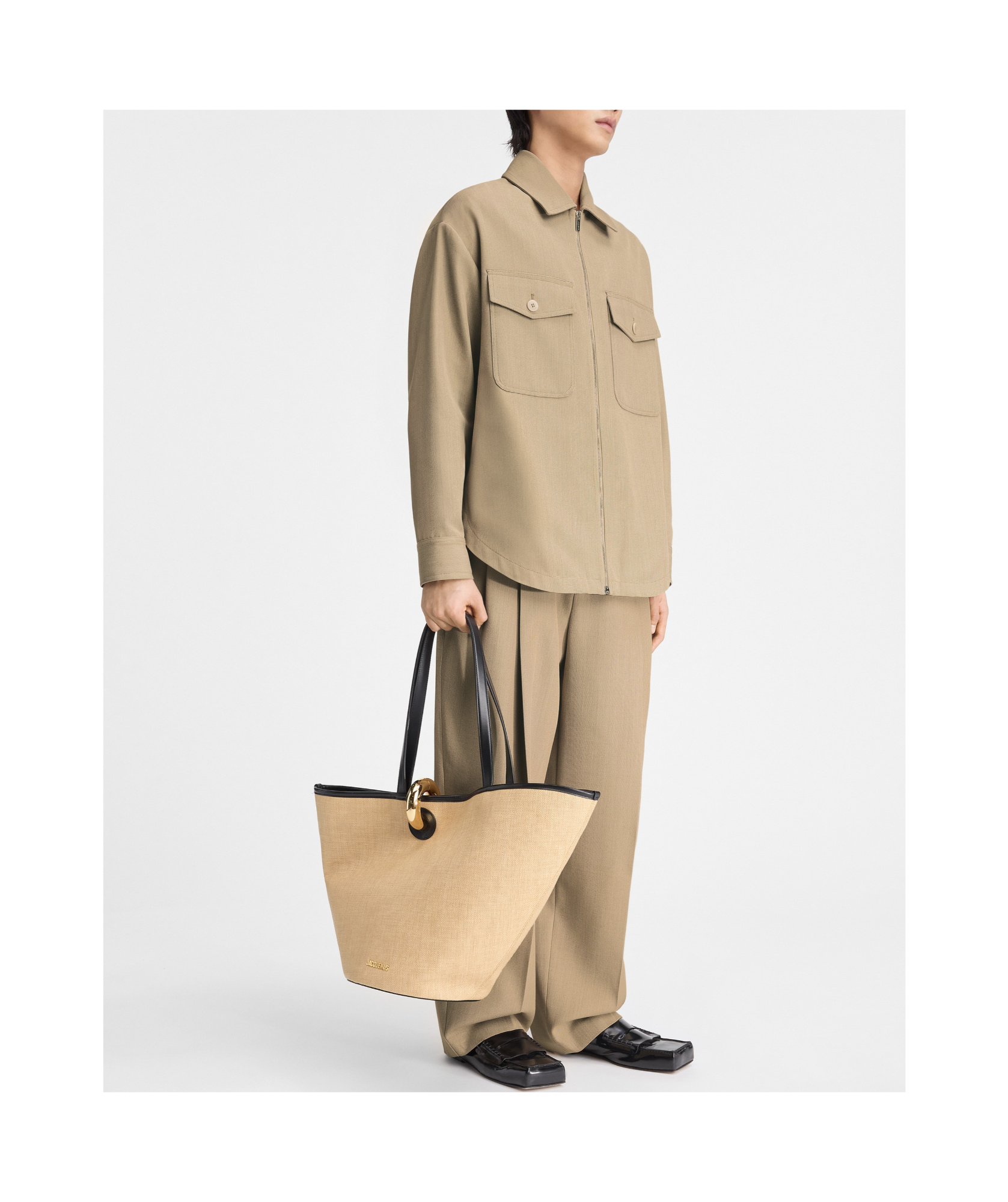 Jacquemus Zippered Shirt Jacket In Nude