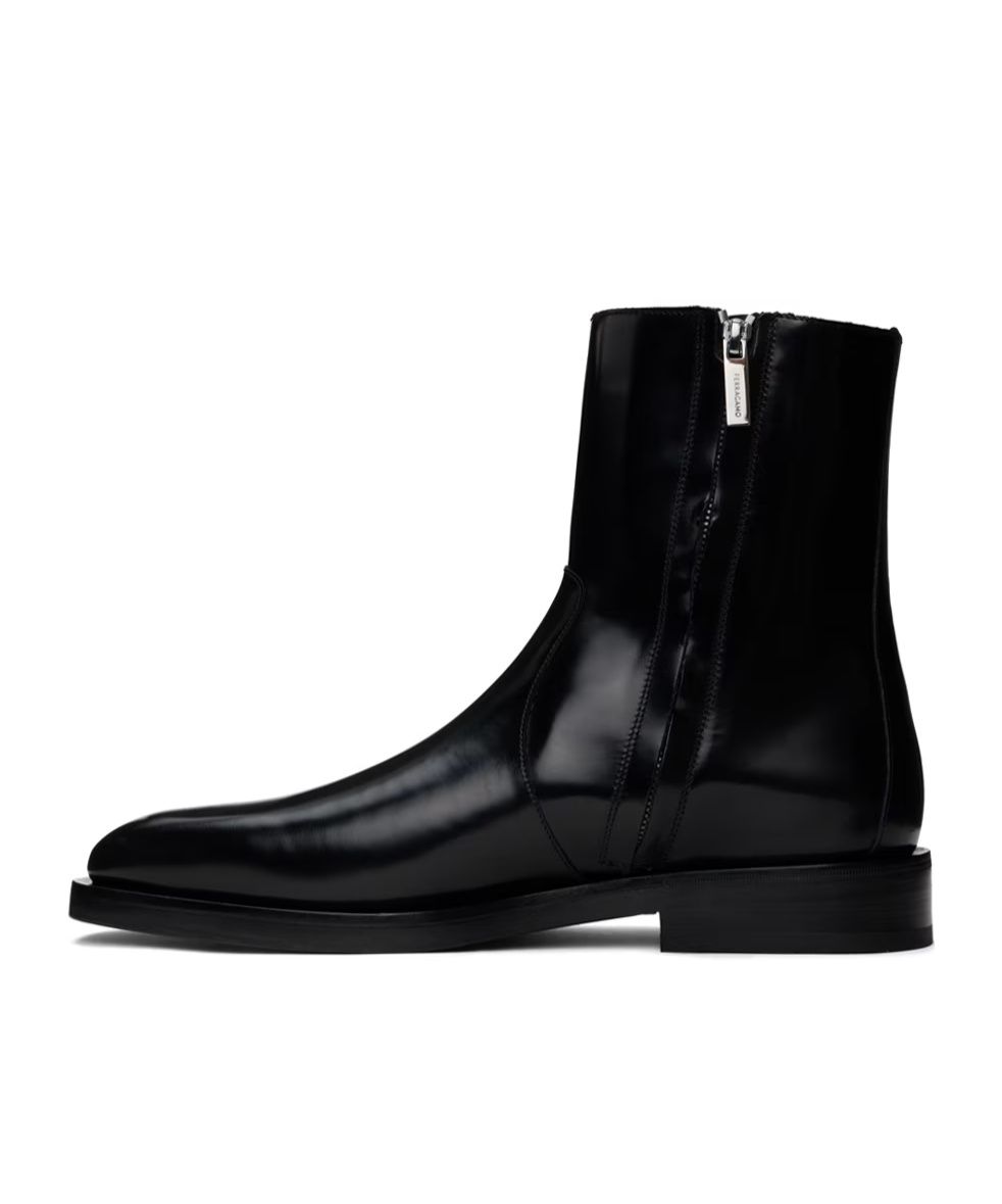 Ferragamo Ankle Chelsea Boots In Black
