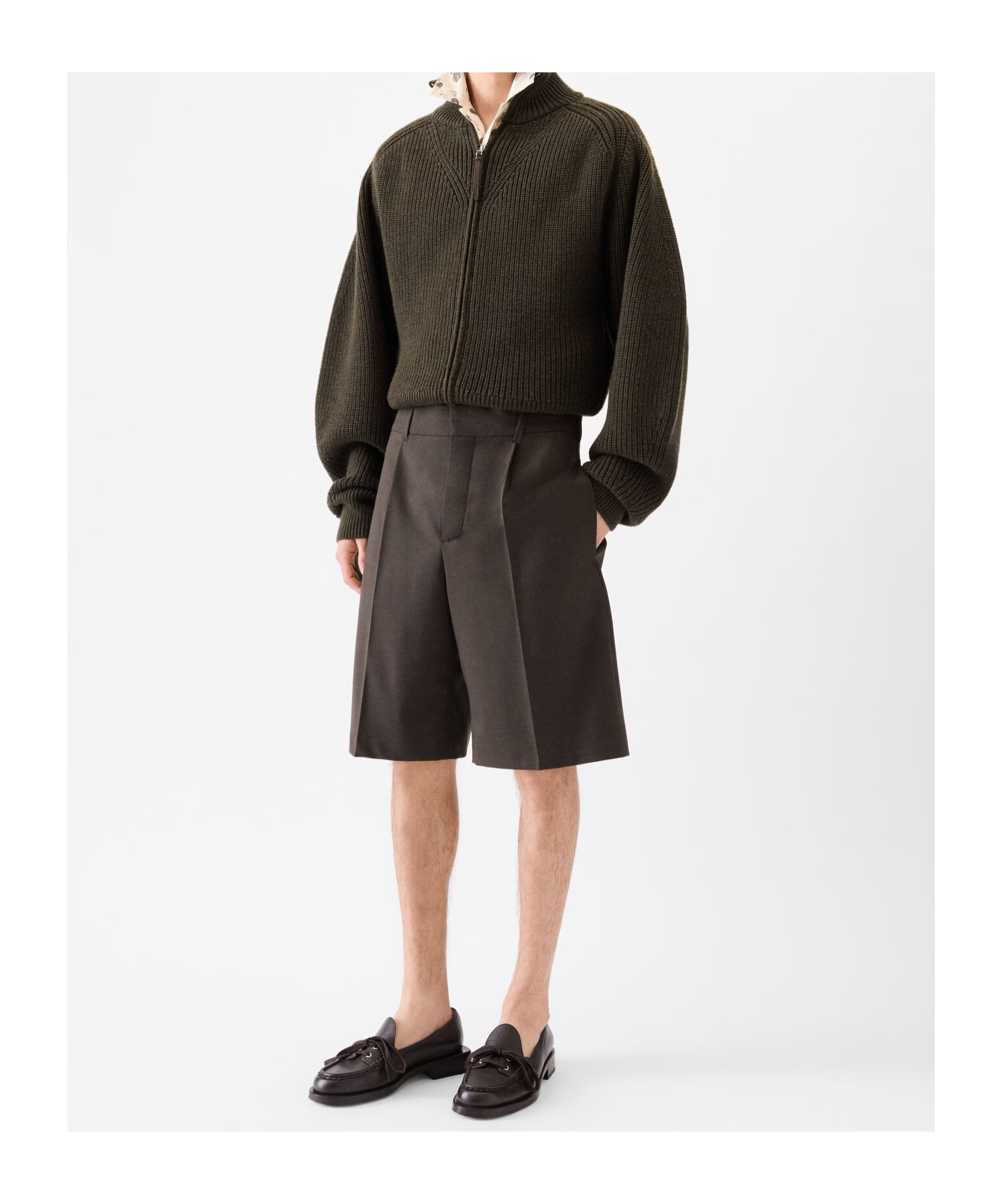 Jacquemus Le Short Ovalu Pleated Stretch Virgin Wool Shorts In Brown