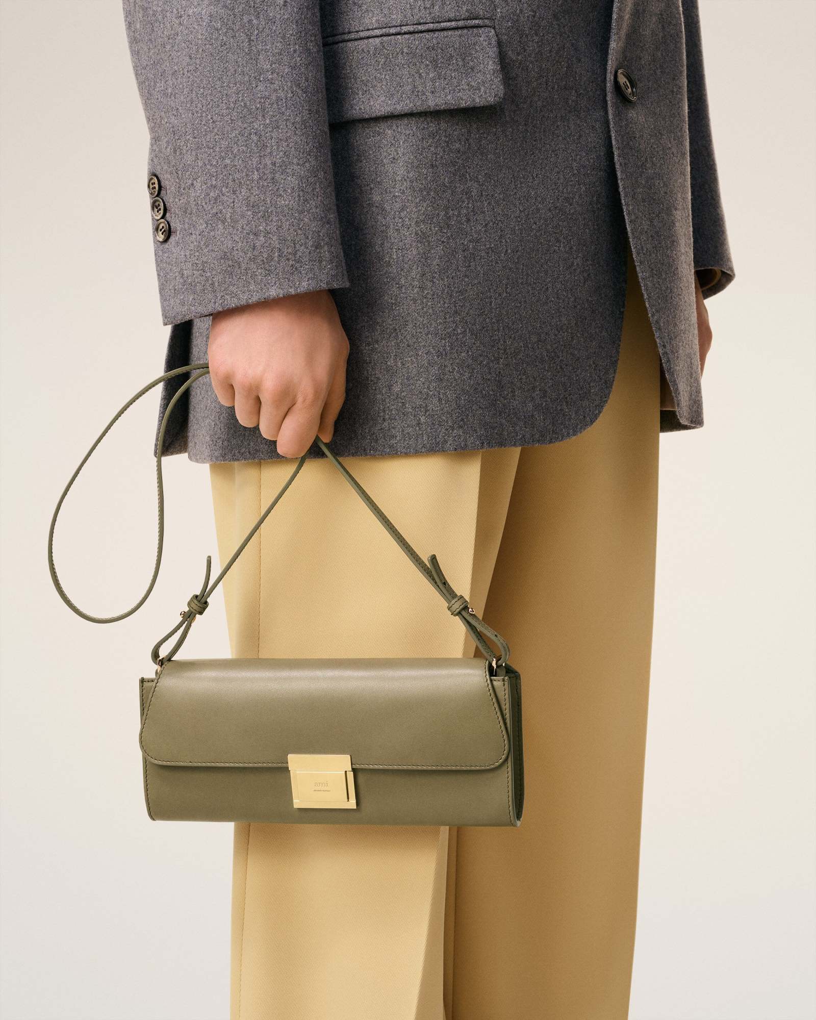 Ami Alexandre Mattiussi Flap Shoulder Bag In Green