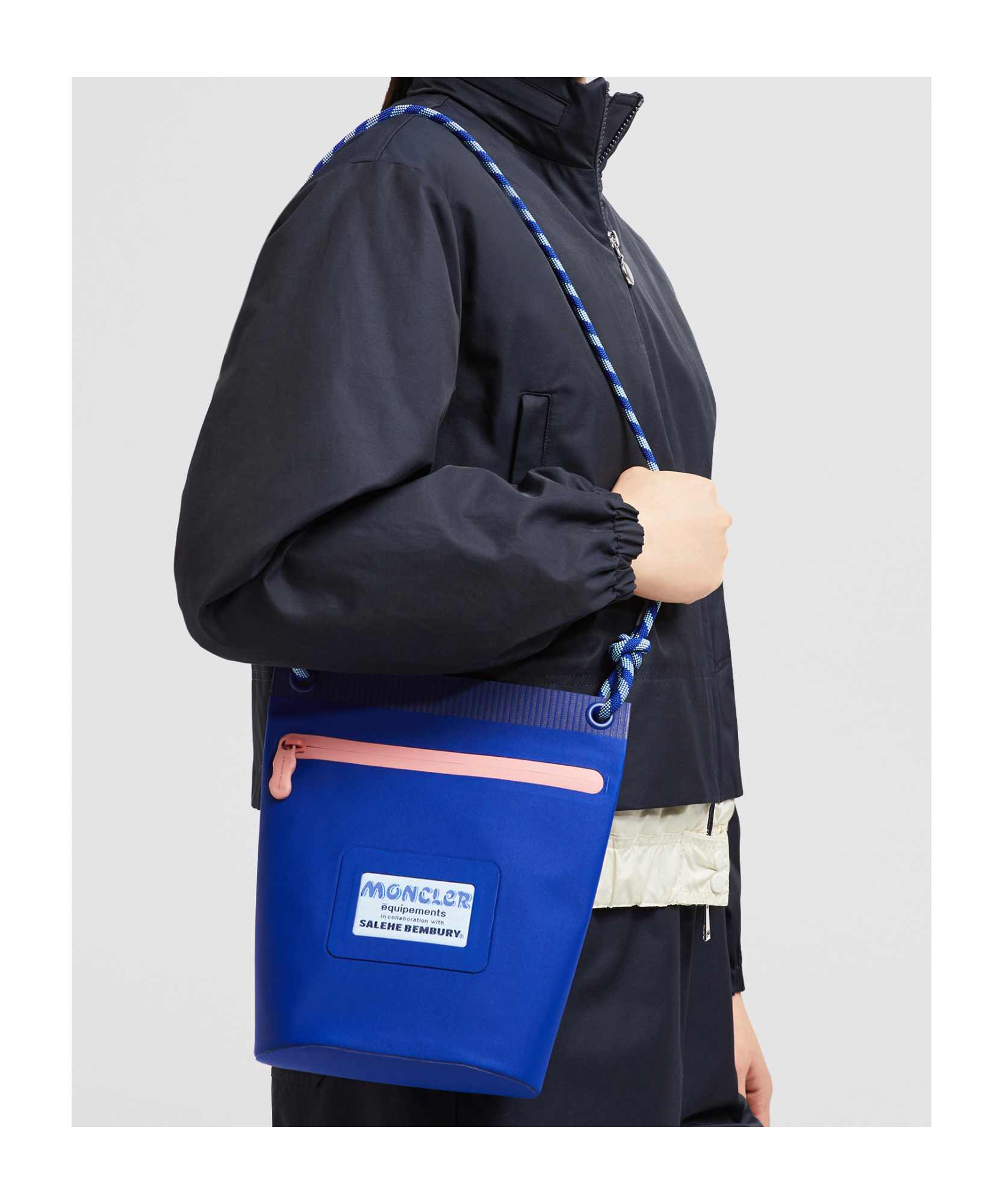 Moncler Salehe Bembury Amoeba Nylon Pouch In Blue