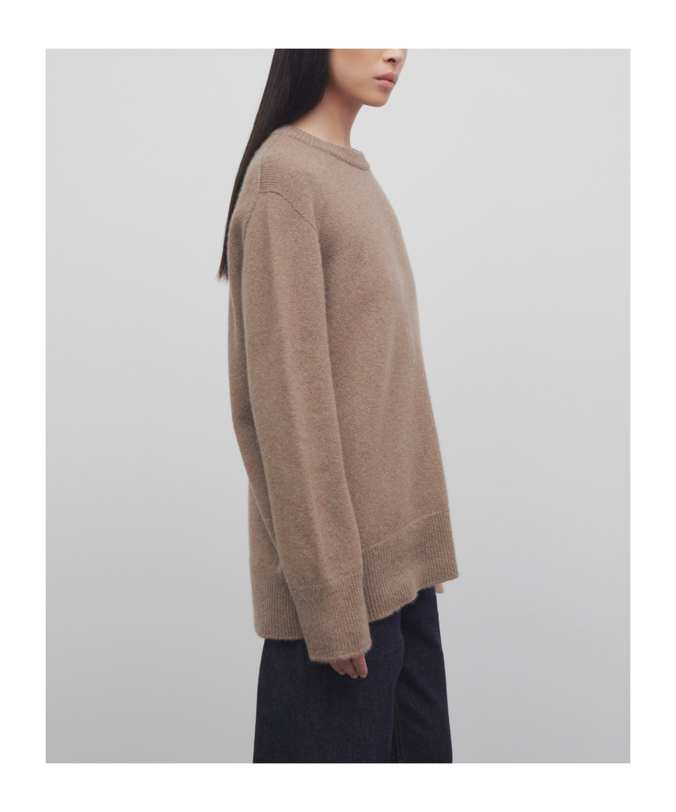 The Row Long-sleeved Cashmere Sweater In Brown