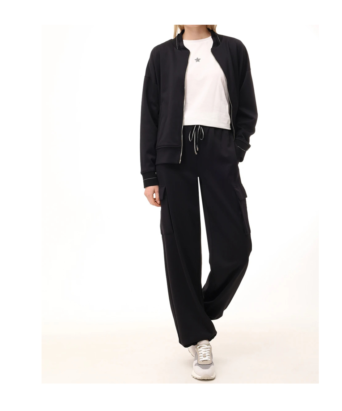Lorena Antoniazzi Elastic Waist Casual Pants In Black