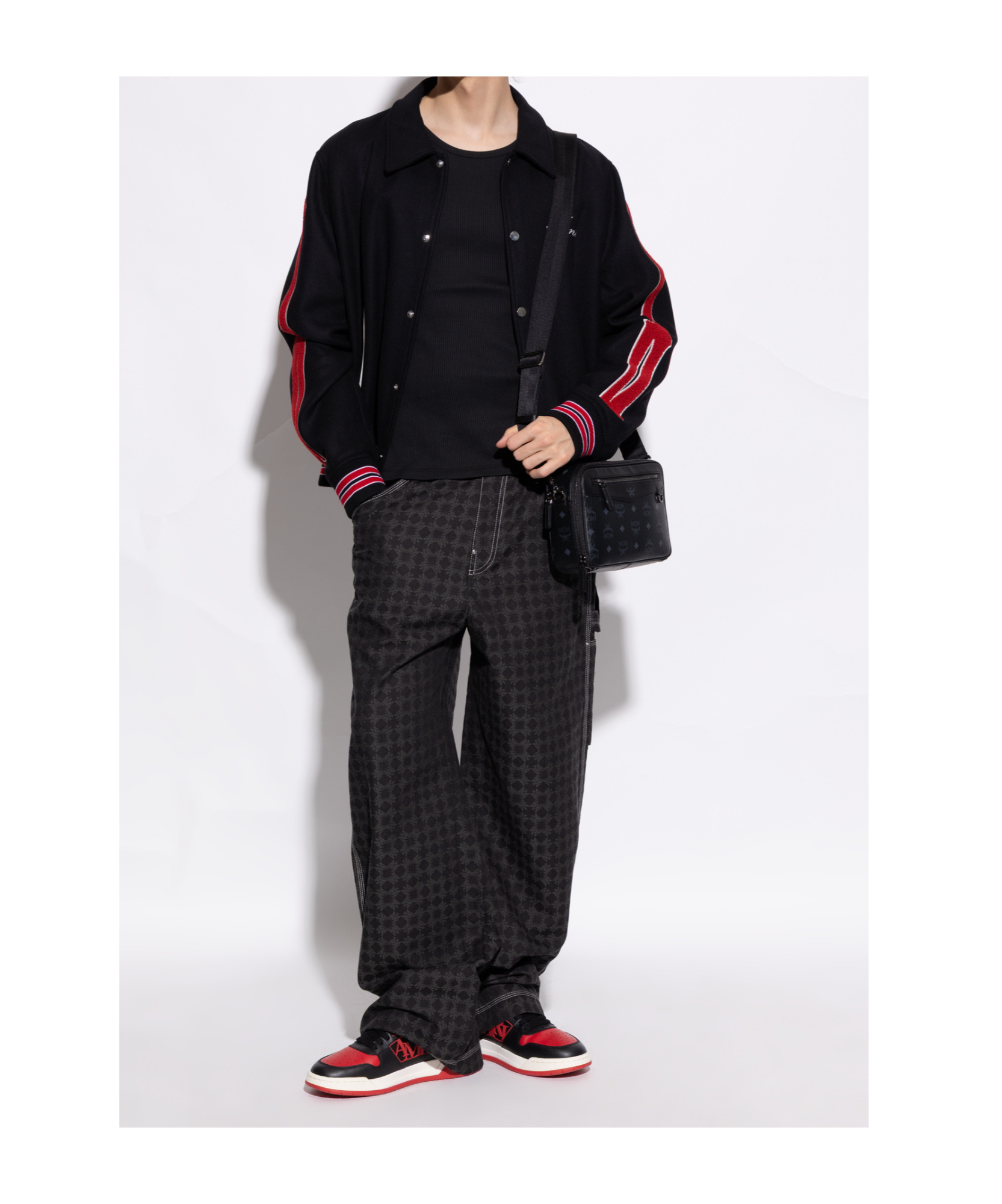Amiri Low Top Sneakers With Round Toe And Perforated Patch In Black