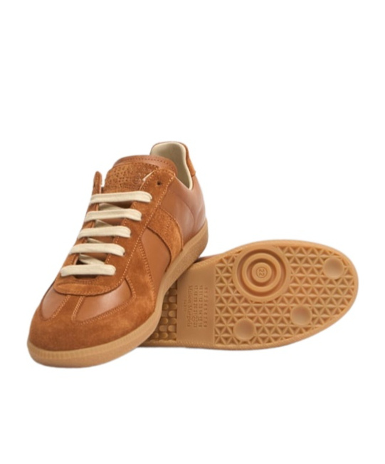 Maison Margiela Men Replica Sneakers In Brown