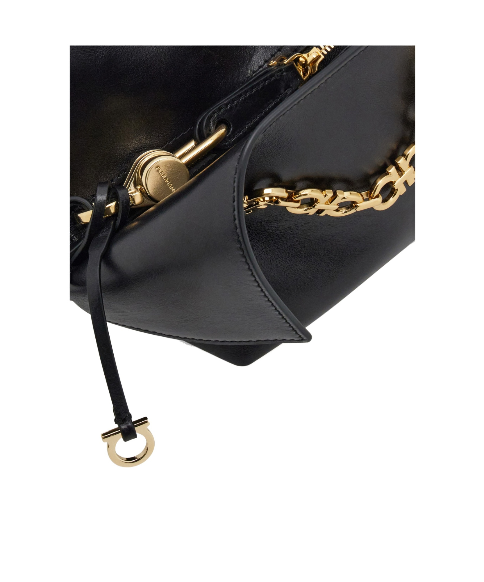 Ferragamo Folded Shoulder Bag In Black