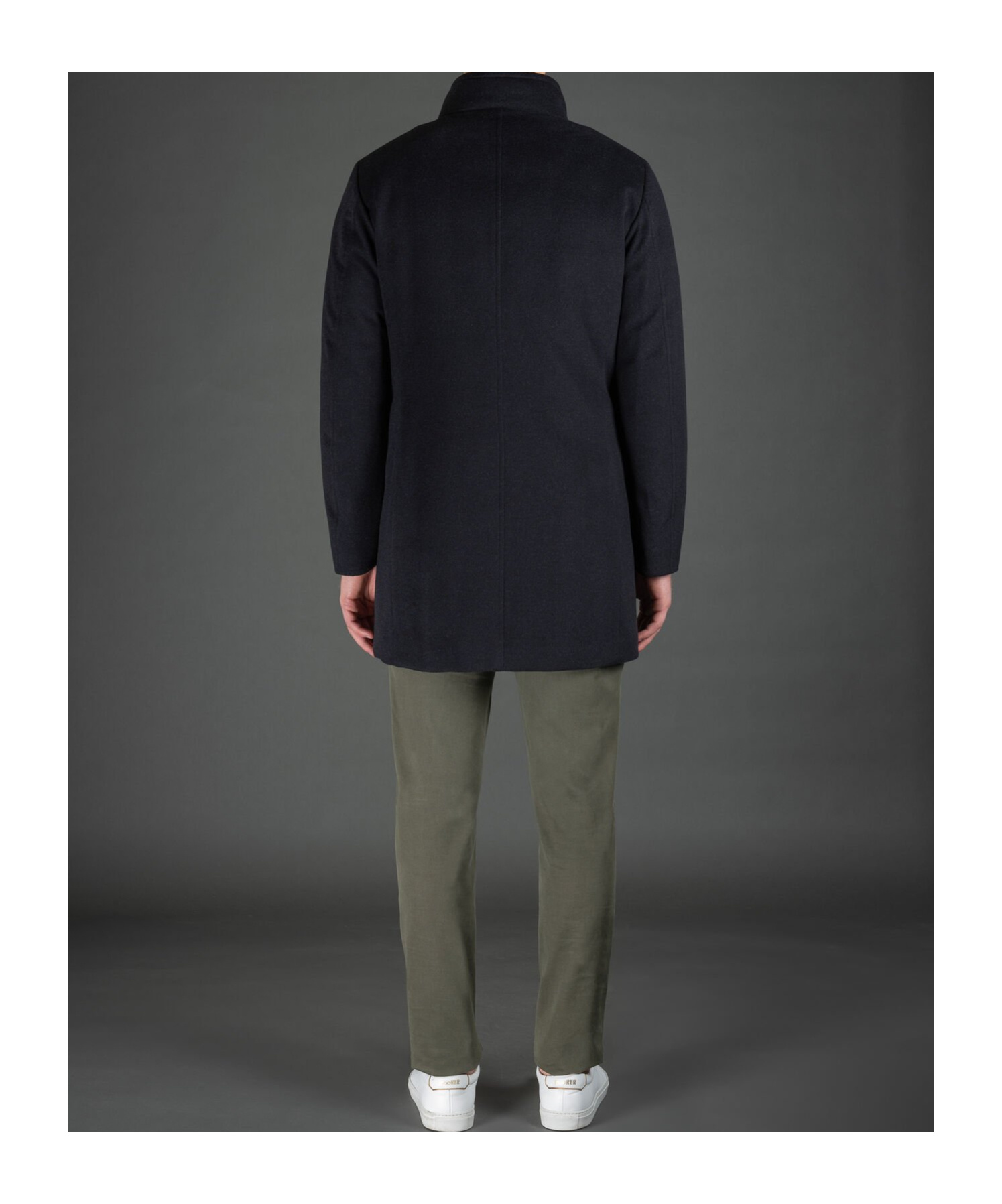 Moorer Long-sleeved Coat In Black