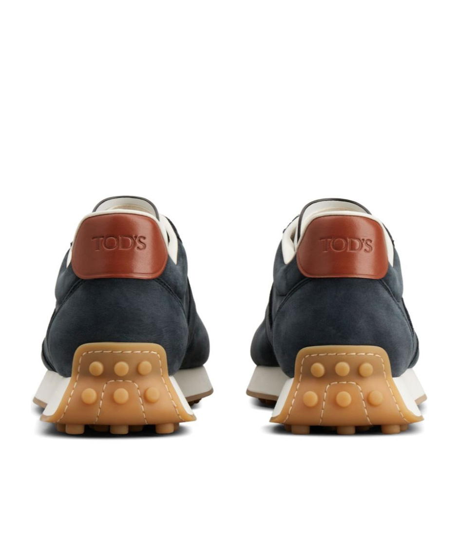 Tod's Gommino Leather Sneakers In Black