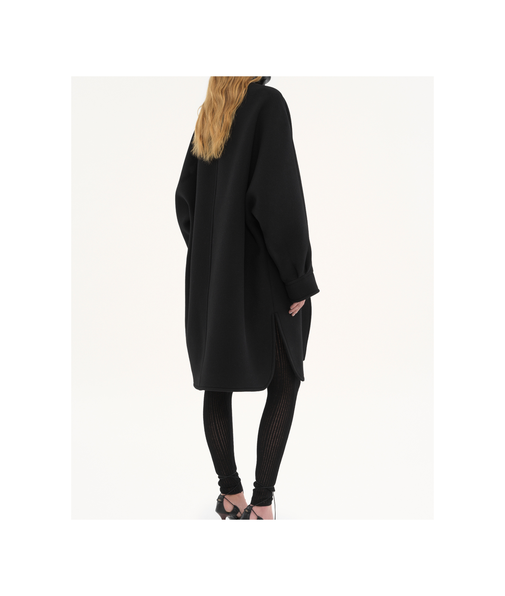 Chloé Medium And Long Extra-large Medium And Long Wool Coat In Black