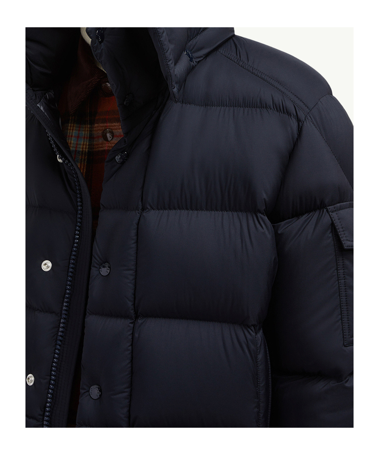 Moncler Maya 70 Hooded Short Down Jacket In Black
