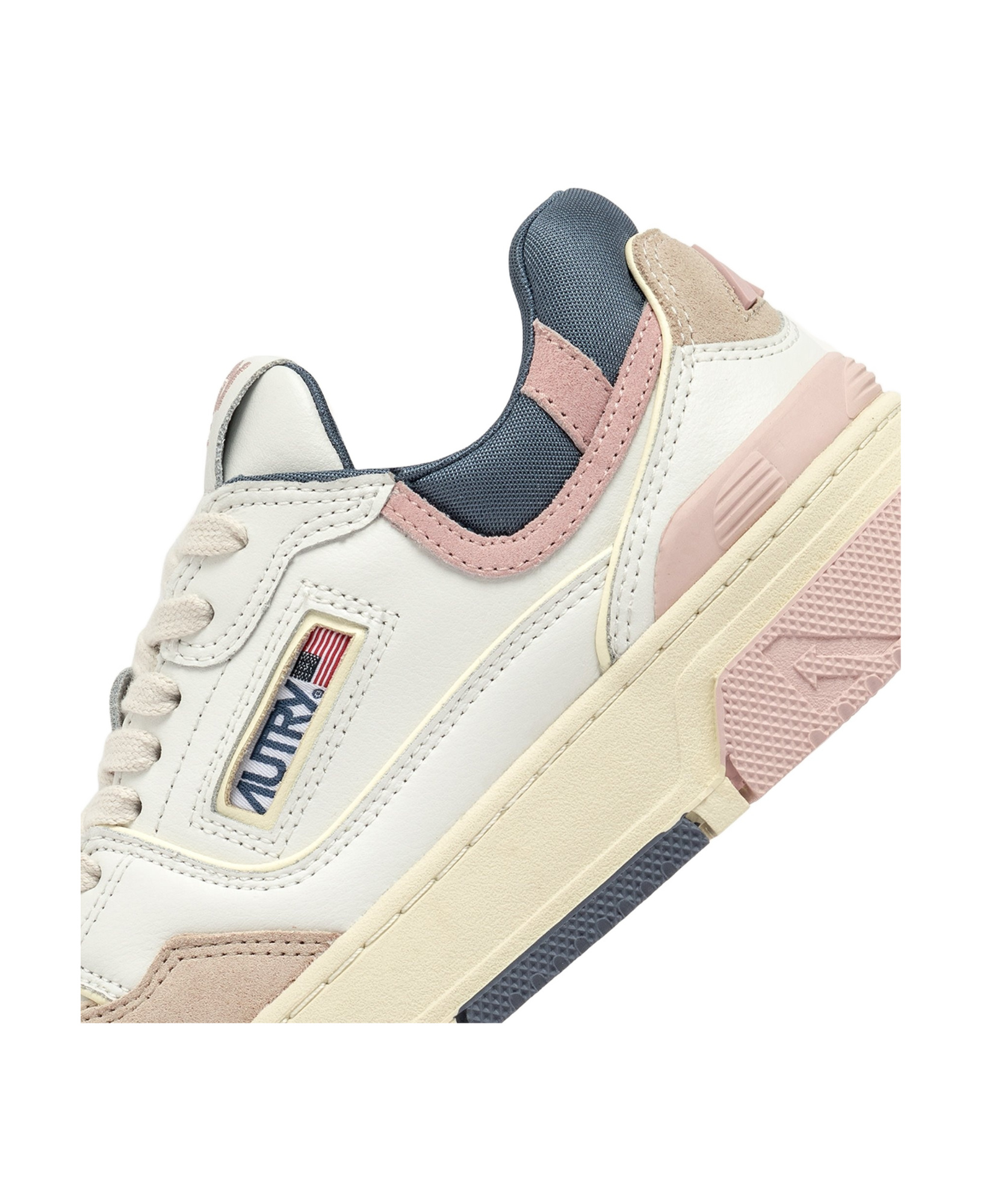 Autry Round-head Sneakers In Nude