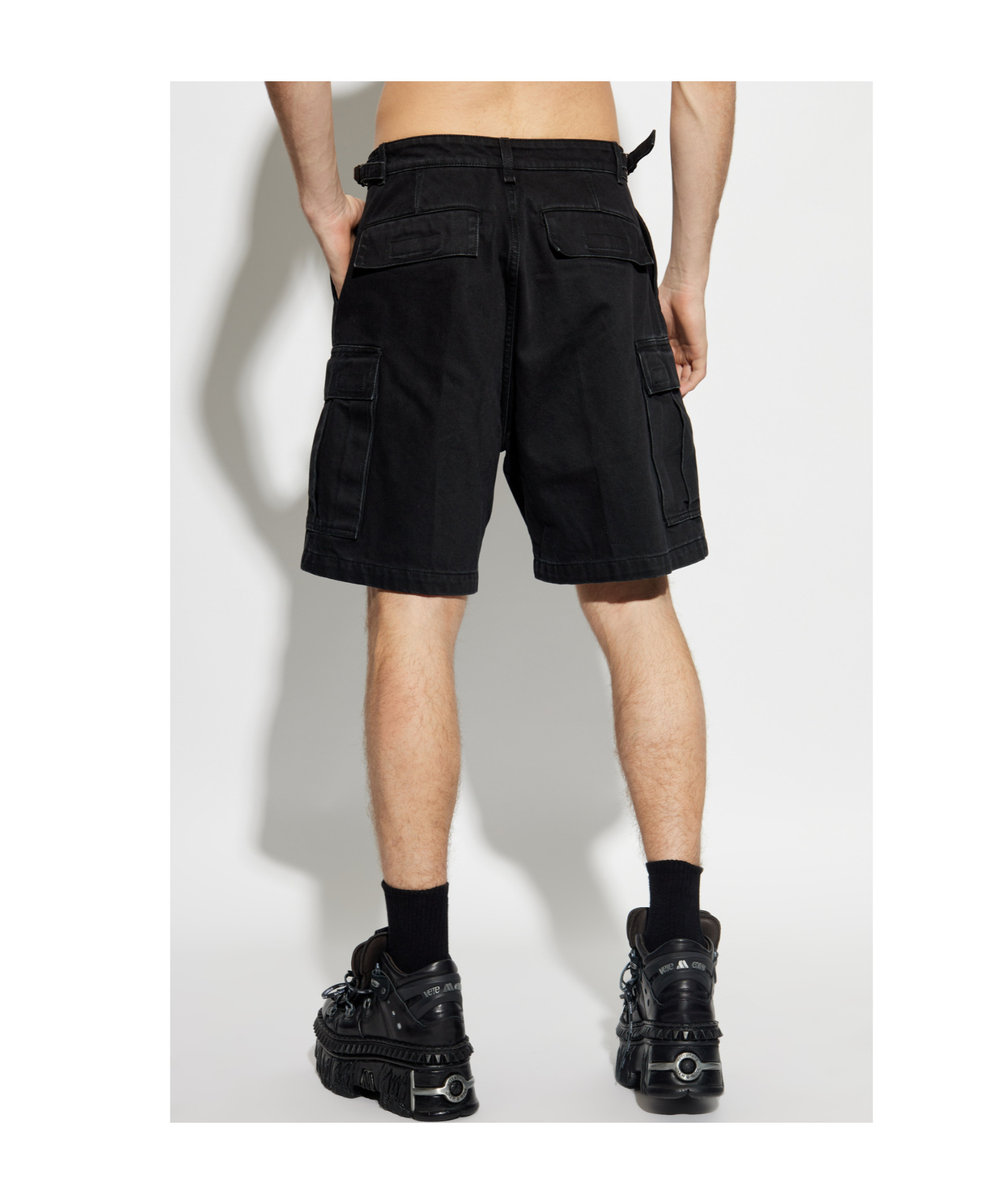Vetements Tailored Shorts In Black