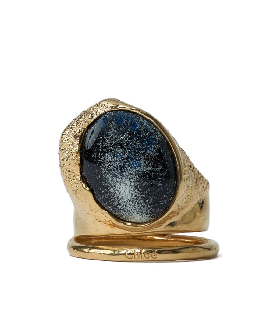 Chloé Textured Oval-stone Ring In Gold