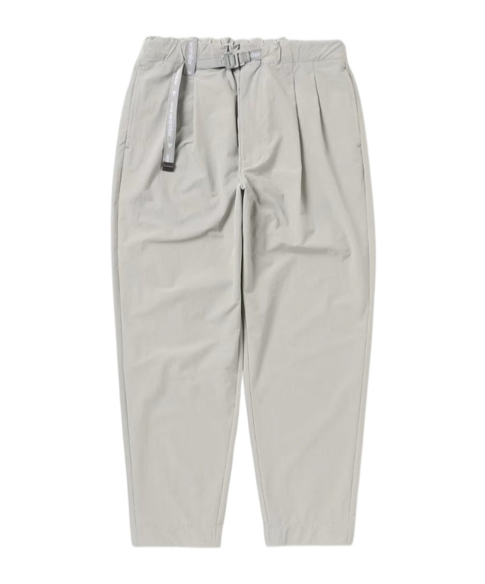 And Wander Belt-loop Casual Pants In White