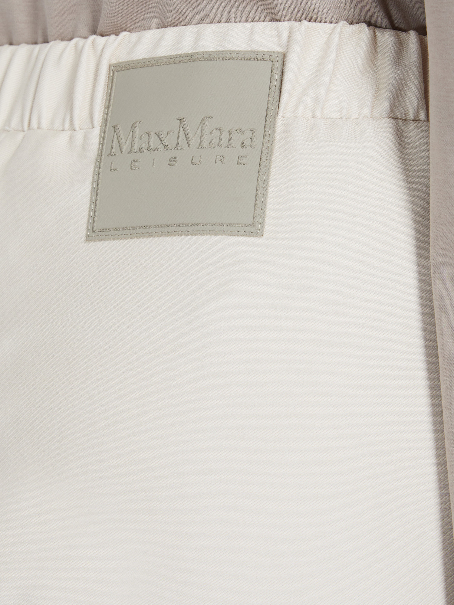 Max Mara Denim Effect Knitted Pants In White