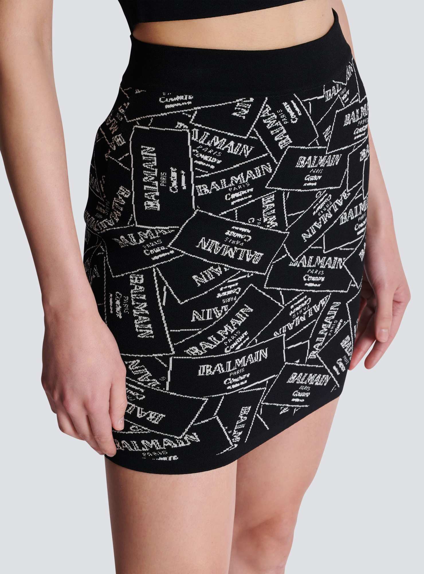 Balmain Label Jacquard Mini Knit Skirt In Black