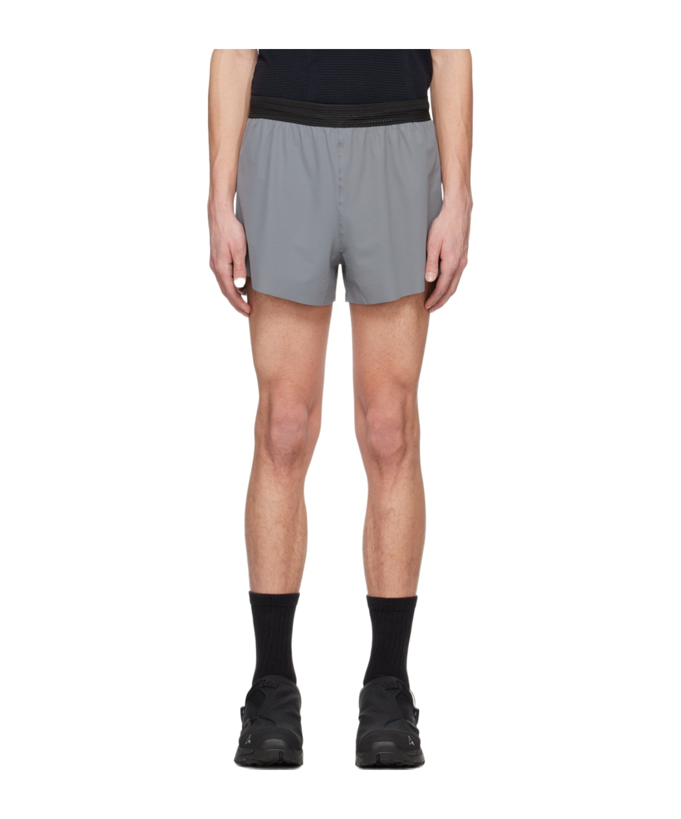 Roa Lauf-shorts Mit Logo-print In Gray